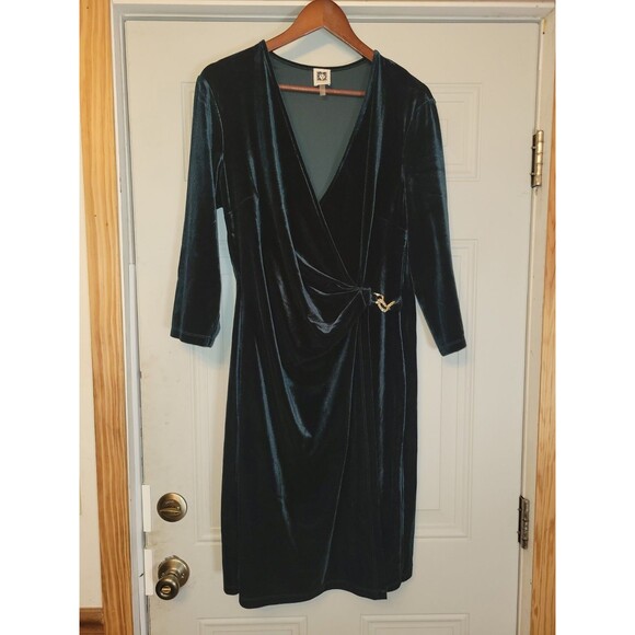 ANNE KLEIN Wrap Stretch Velvet Dress With Rhinestone Chain Buckle - Size 16 - Picture 1 of 5